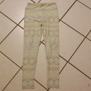 LulaRoe OS leggings